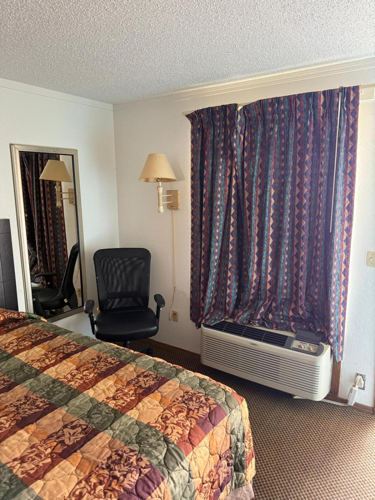 Royal Hotel